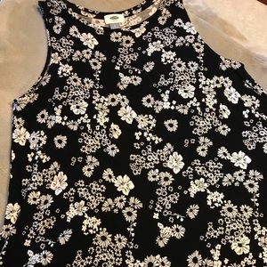 SUMMER CLOSE OUT: Babydoll floral tank